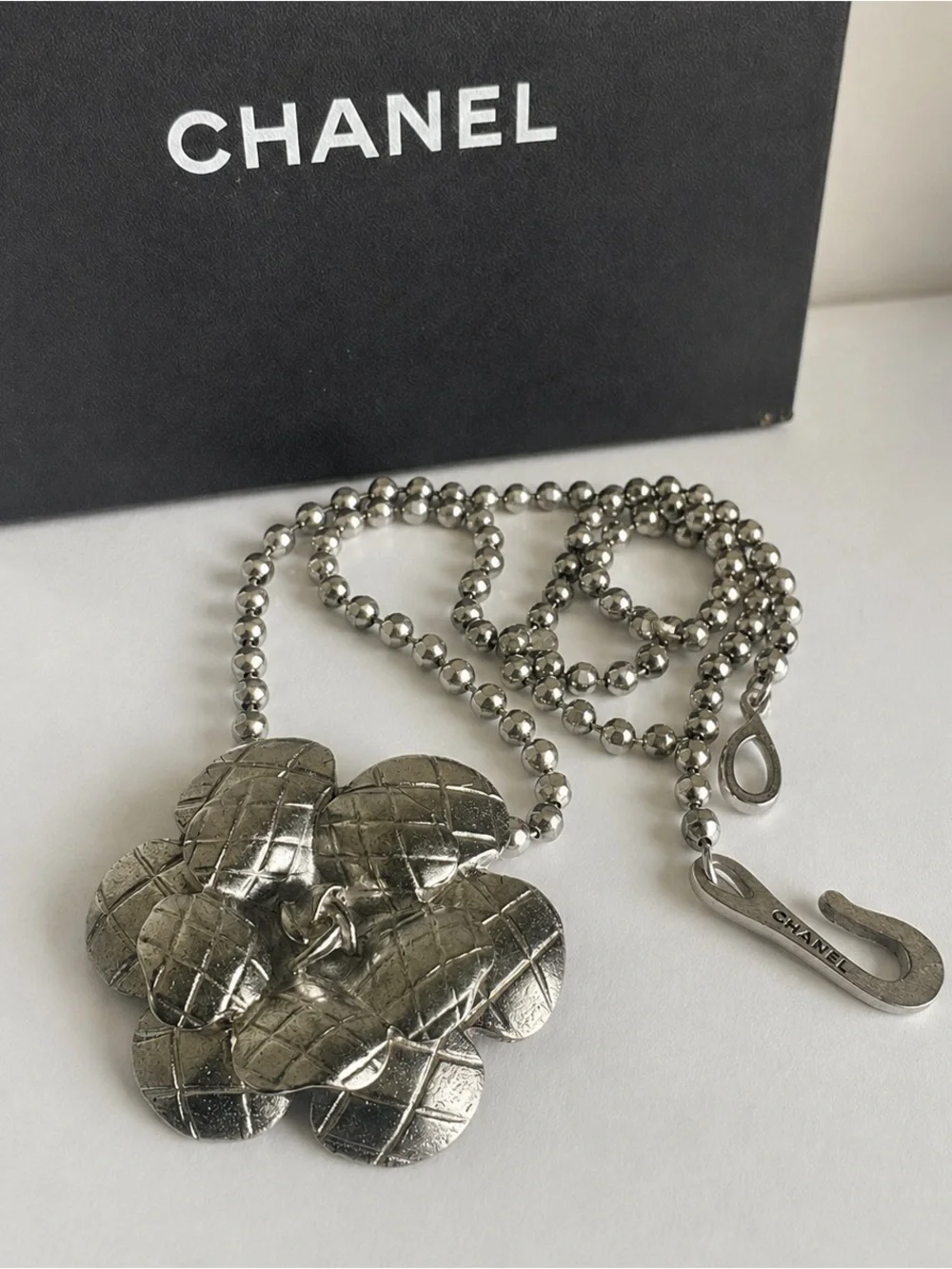 Vintage CHANEL 98A Silver Quilted Camellia CC Necklace 16” Box